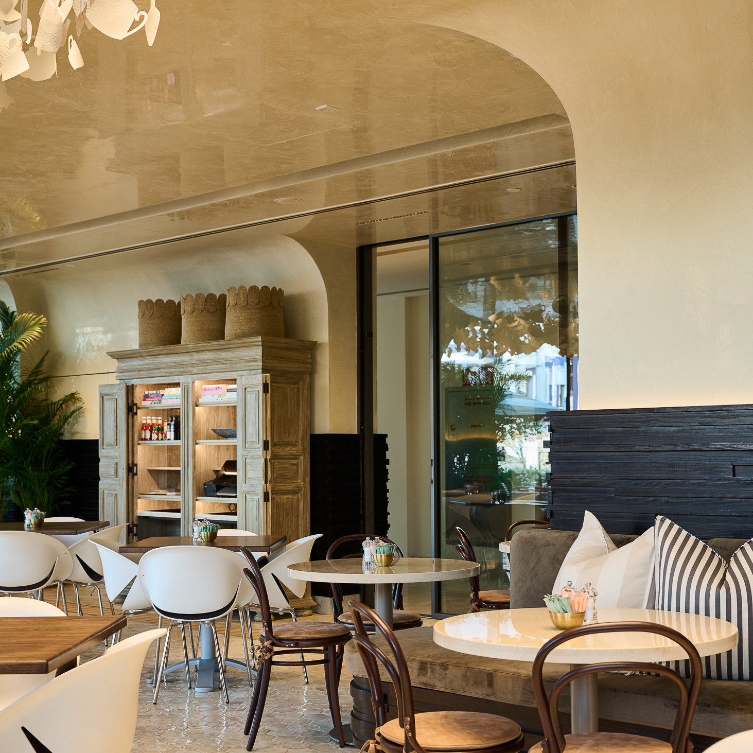 You are currently viewing tashas opens in mirdif