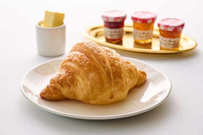 plain croissant with jam & butter