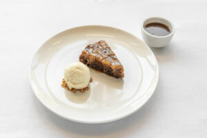 pear & walnut cake